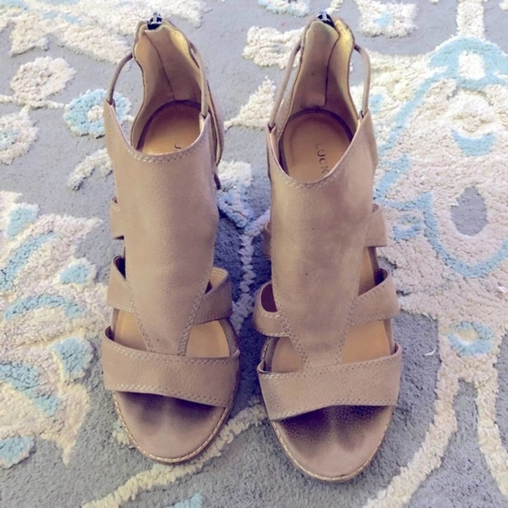 Lucky brand caged tan suede wedges US 7.5 - Picture 2 of 9